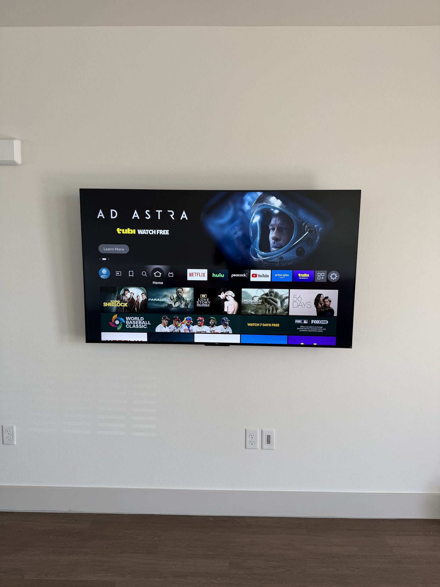 Clean TV wall mount with all wires concealed in Dallas TX - EZ TV Mounting